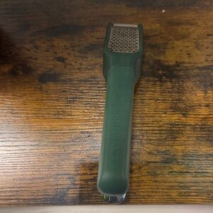 Brand new large garlic grinder